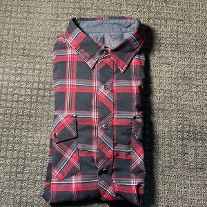 Kuhn Men’s snap button down size small
